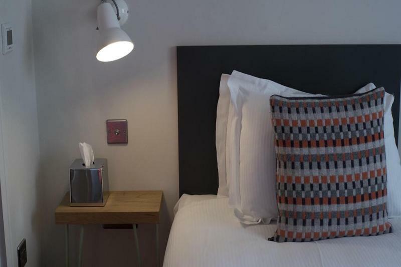 Hotel Oyo Fab Hove